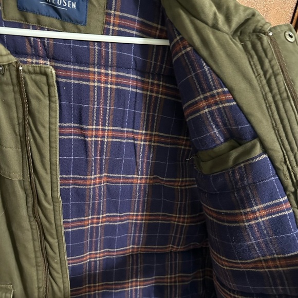 Vintage Van Heusen Outdoor Cargo Vest Jacket Men Size X-Large~Preowned - Picture 13 of 14